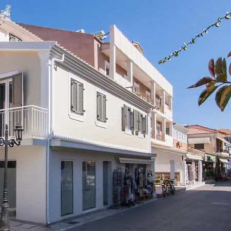 Solo Bianco Lefkada City